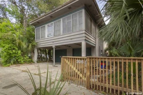 206 2 Ave, Gainesville FL  32601-5811 exterior