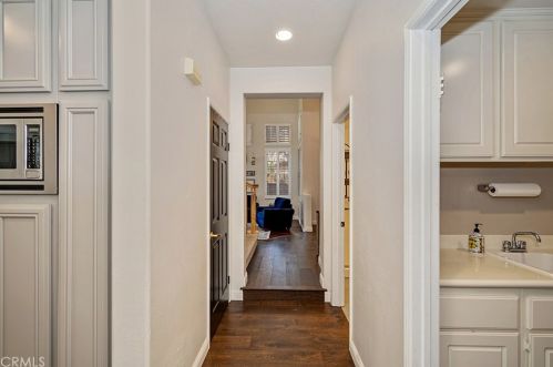 29584 Mammoth Ln, Santa Clarita CA  91387-6216 exterior