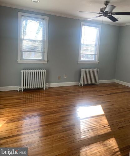 808 Taylor St, Washington DC  20011-5835 exterior