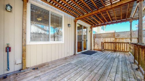1951 Yellow Rose Ln, Santa Rosa CA  95407-4546 exterior