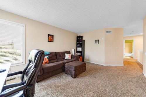 1337 Harold Stewart Pkwy, Pataskala OH  43062-7595 exterior