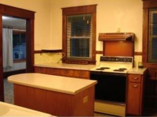 358 Nicolet Blvd, Menasha WI  54952-3303 exterior