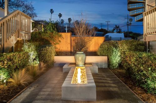 4453 Bermuda Ave, San Diego CA 92107-3809 exterior