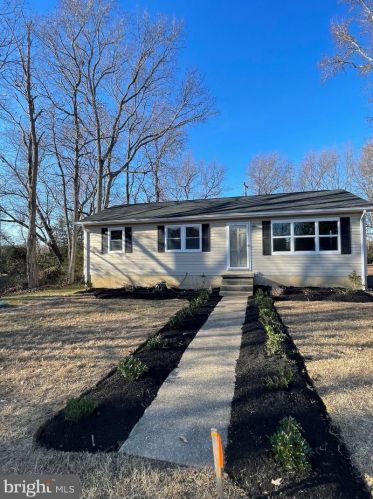13393 Dahlgren Rd, Owens VA  22485-5509 exterior