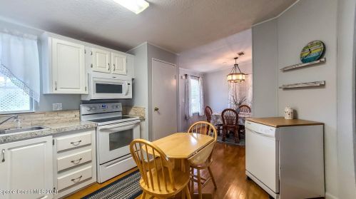 307 Basswood Ct, Cocoa FL  32926-3159 exterior