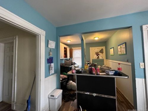 515 Stanley St, New Britain CT  06051-2733 exterior