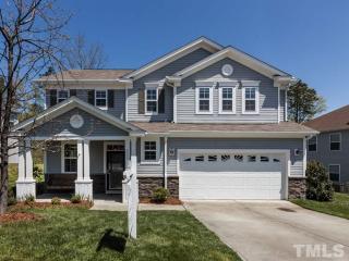 627 Ashburn Ln, Durham, NC 27703-9618