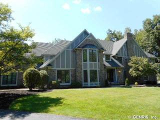 5 Mill Pond Ln, Rochester, NY 14626-1061