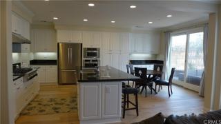 208 Bridlewood, Irvine CA  92612-2828 exterior