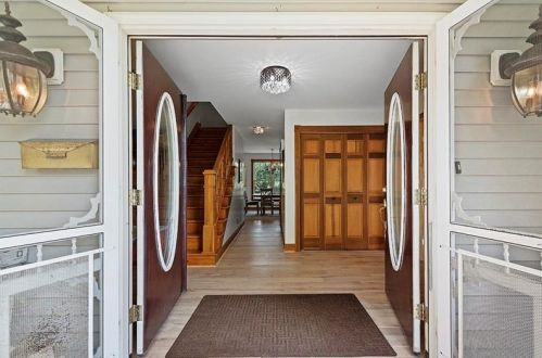 310 Jefferson St, Zelienople, PA 16063-1170