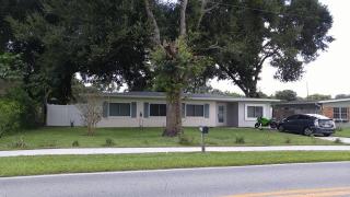2727 Raeford Rd, Orlando, FL 32806-5746