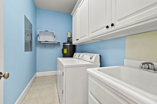 3540 Henrietta Hartford Rd, Mount Pleasant SC  29466-7003 exterior