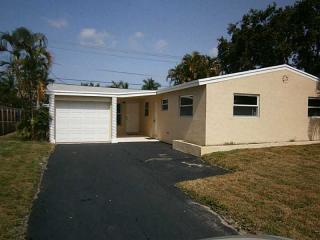3111 66th Ave, Hollywood FL  33024-1925 exterior