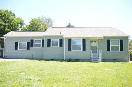 304 Hamilton Rd, Knoxville, TN 37920-6442