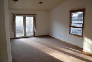 43 Jema Ct, Iowa City IA  52246-4532 exterior