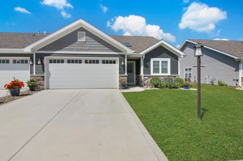 14010 Austin St, Cedar Lake, IN 46303-9805