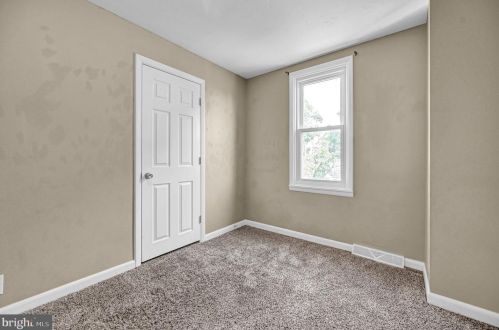 107 Gay St, Red Lion PA  17356-1114 exterior