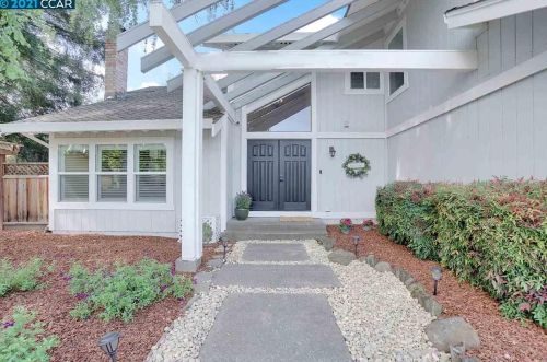 304 Oldham Ct, Danville, CA 94526-4332