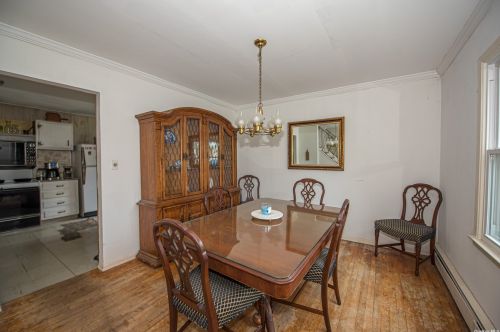 128 Cirrus Rd, Holbrook, NY 11741-4405