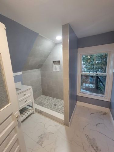 32 Peter Parley Rd, Boston, MA