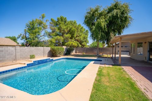 2260 Wildhorse Pl, Chandler, AZ 85286-1534