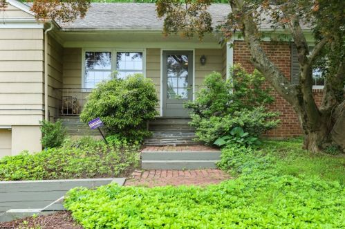 489 Fairmount Ave, Chatham Township NJ  07928-1370 exterior