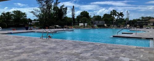 46 Le Mans Dr, Naples FL 34112-9127 exterior