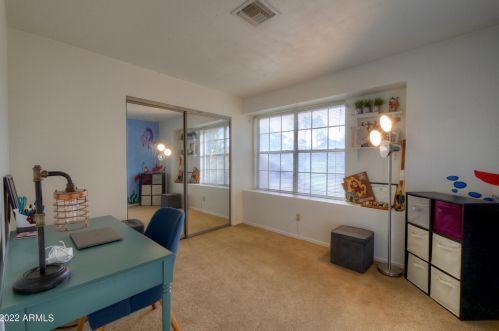 19633 36th St, Phoenix AZ  85050-3945 exterior