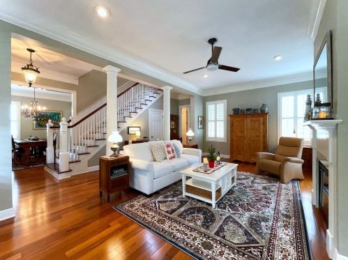 815 Spg Park Loop, Kissimmee FL 34747-4872 exterior