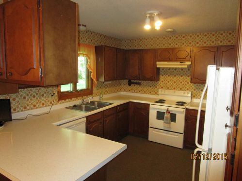308 Pinecrest Ct, Pine Island, MN 55963-9159