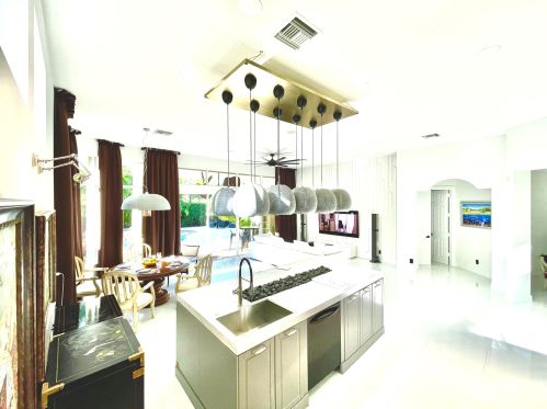 10254 Sand Cay Ln, West Palm Beach FL  33412-3009 exterior