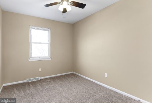 41 Forest Creek Dr, Dover DE  19904-6516 exterior