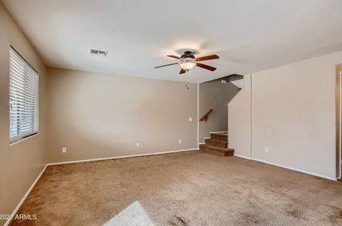 1305 Pryor Rd, San Tan Valley AZ  85140-4435 exterior