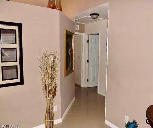 2124 25th St, Cape Coral, FL 33914-3935