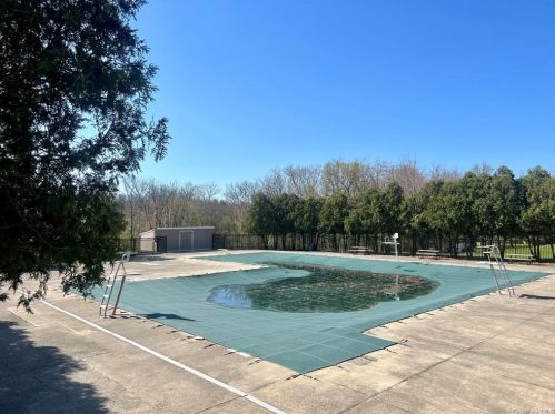 11 Silo Ln, Middletown NY  10940-2603 exterior