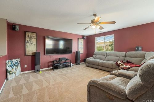 45008 Starina St, Lake Elsinore CA  92532-1515 exterior