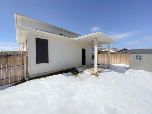 1002 Hawkeye Point Rd, Georgetown TX  78626-7150 exterior