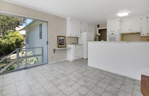 22 Henry Pl, Millbrae CA  94030-1610 exterior