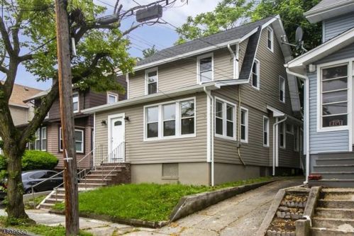 103 Durand Pl, Irvington, NJ 07111-1809