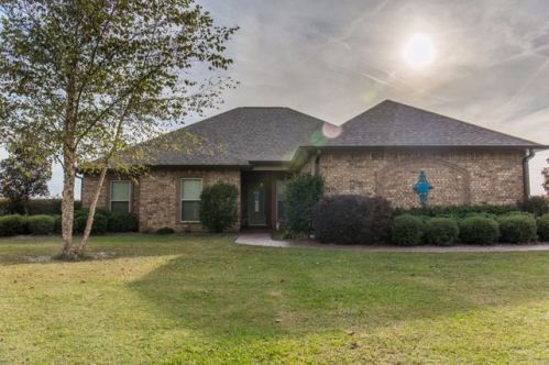 239 Kingfisher Rd, Spencer, LA 71280-3286