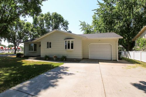 744 Craig Ave, Cedar Mills MN  55350-3008 exterior
