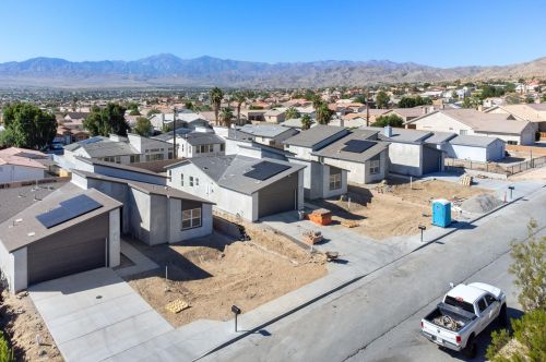 68220 Calle Azteca, Desert Hot Springs CA  92240-6412 exterior