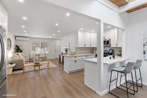 8032 Kenova St, San Diego CA exterior