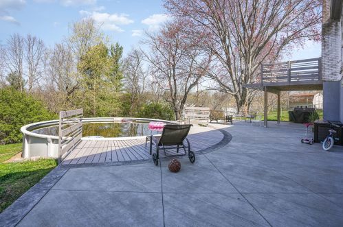 8578 Winthrop Cir, Florence KY  41042-9550 exterior