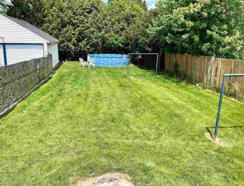 172 Davis St, Beaver Dam WI  53916-2943 exterior
