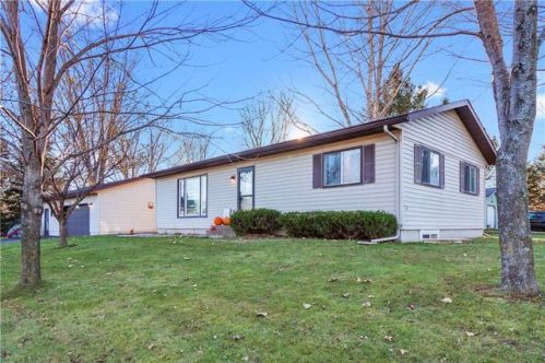 211 Viking Dr, Albertville, WI 54730-9554
