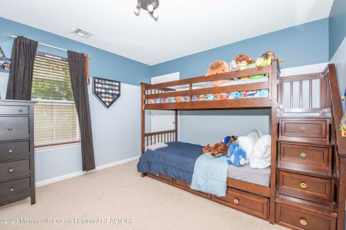 9 Maxim Ct, Jackson Twp NJ 08527-3893 exterior