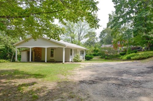 72 Main St, Orange, MA 01355-9538