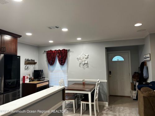 81 Azalea Cir, Jackson Twp NJ  08527-2556 exterior