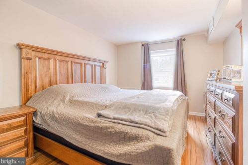 10829 Academy Rd, Philadelphia PA 19154-3901 exterior